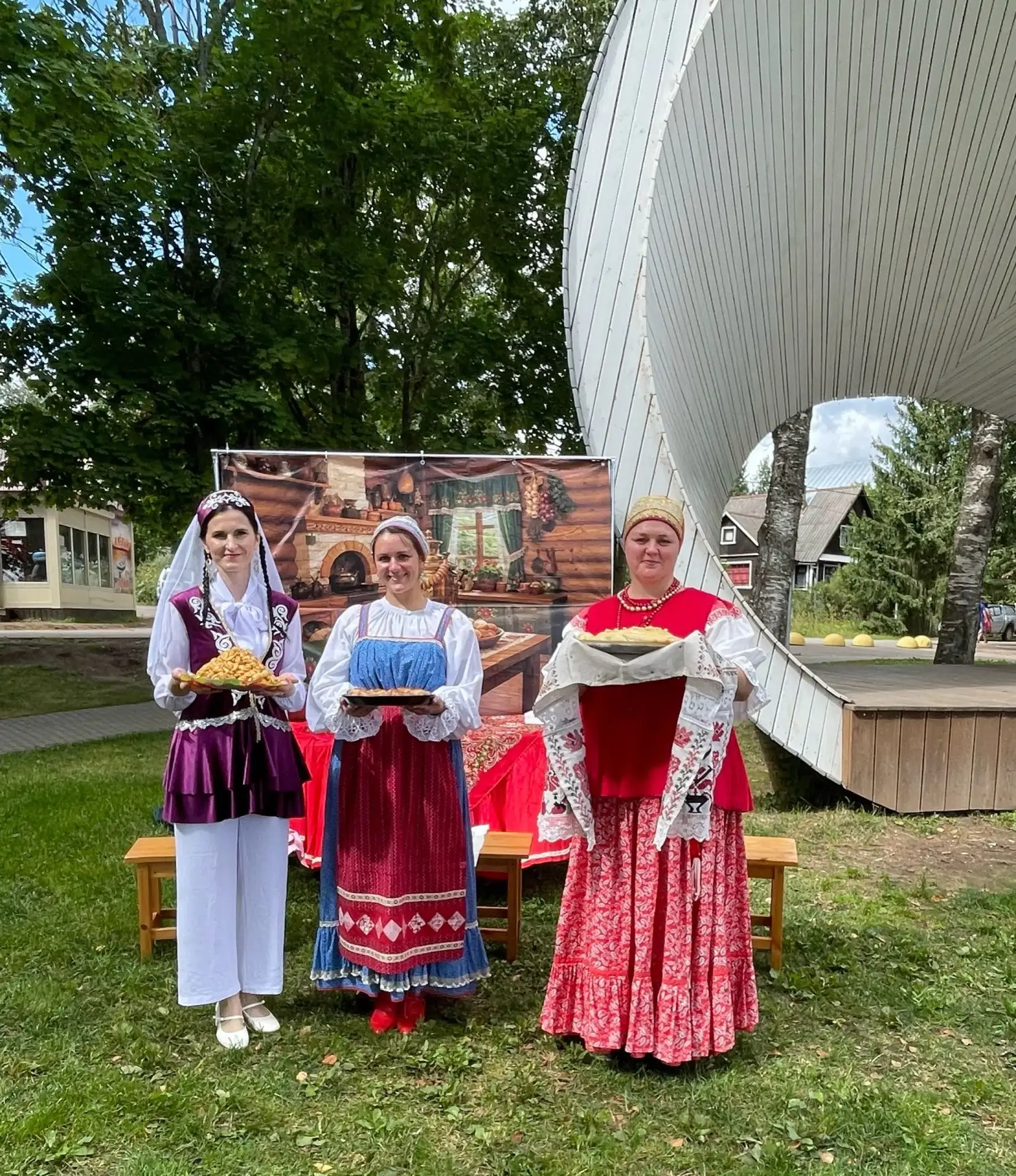 ✨Сегодня на Поляне сказок состоялся театрализованный концерт театральной студии «Вдохно...
