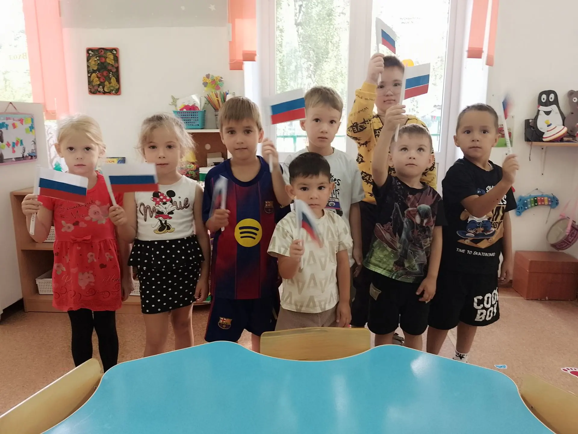 Маленькие ладошки — большая любовь к Родине! 🇷🇺