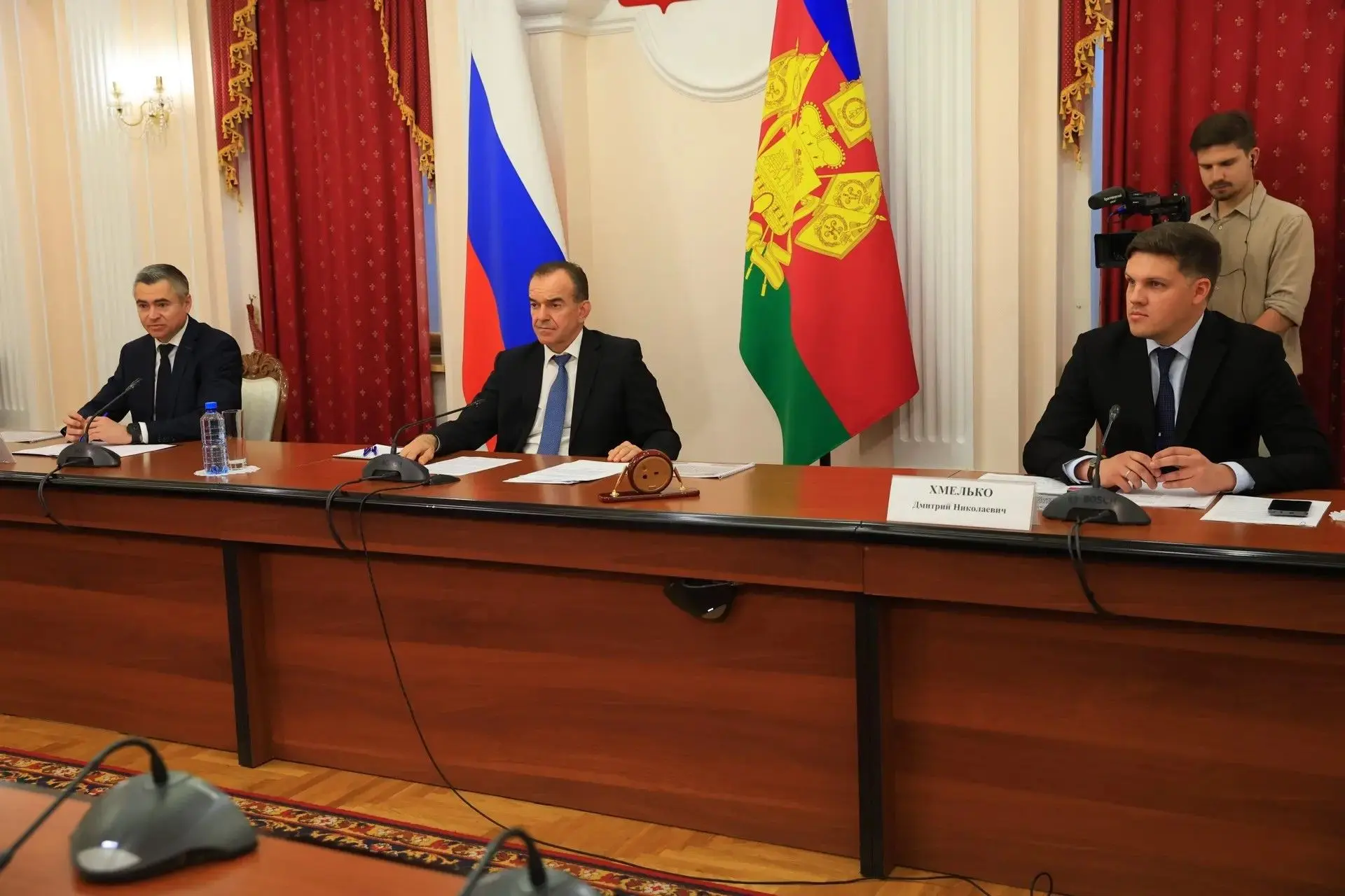 Вениамин Кондратьев встретился с руководителем производства нефтегазового оборудования