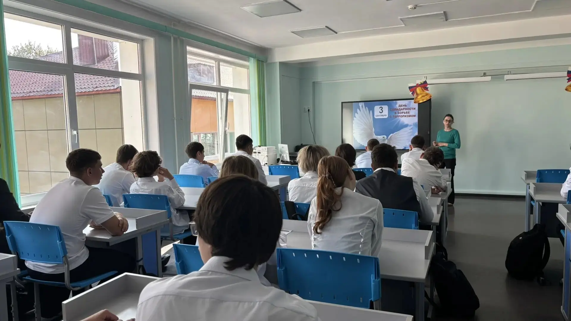 3 сентября сотрудник ЦБС Савченко А.А. совместно с педагогом-библиотекарем Балан А. И. ...