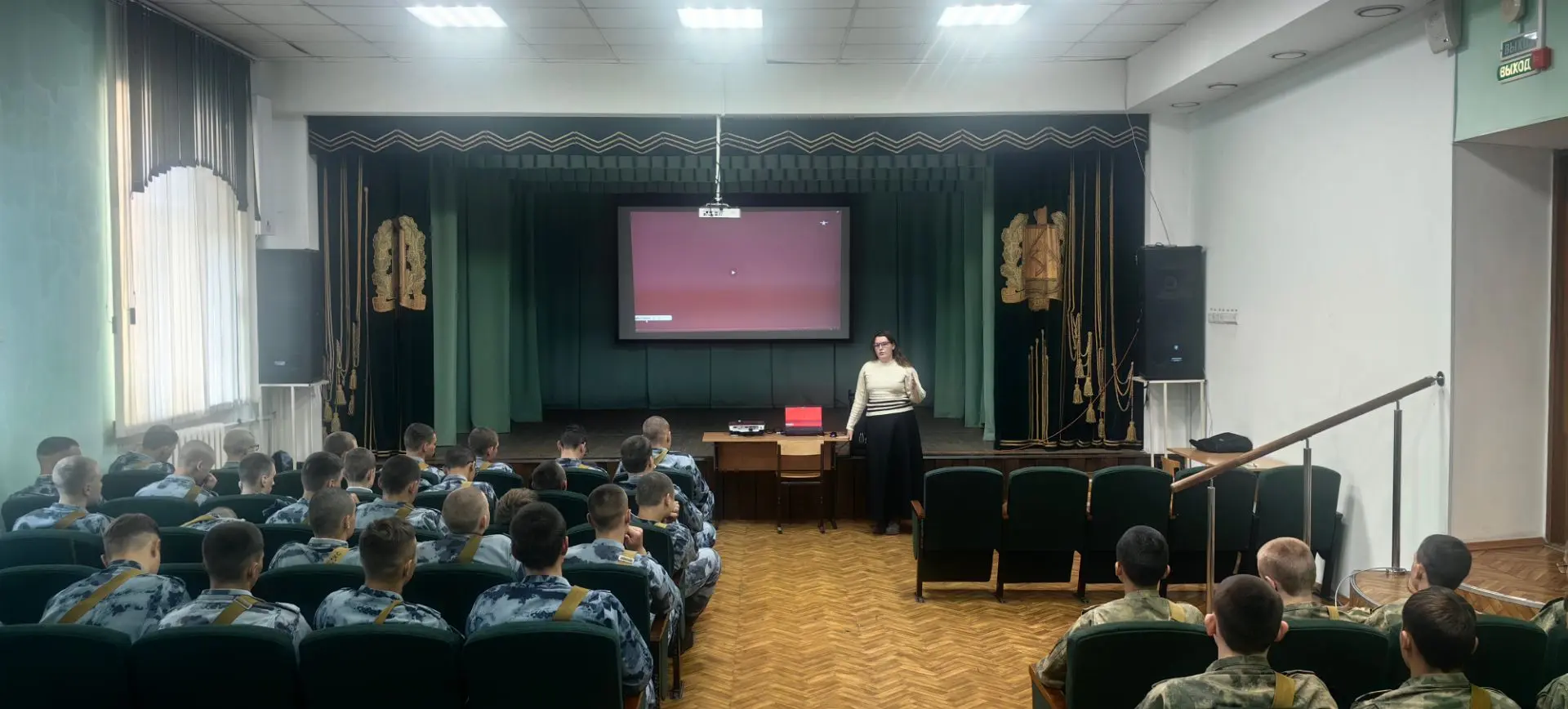 🎬 История, которую нужно знать.