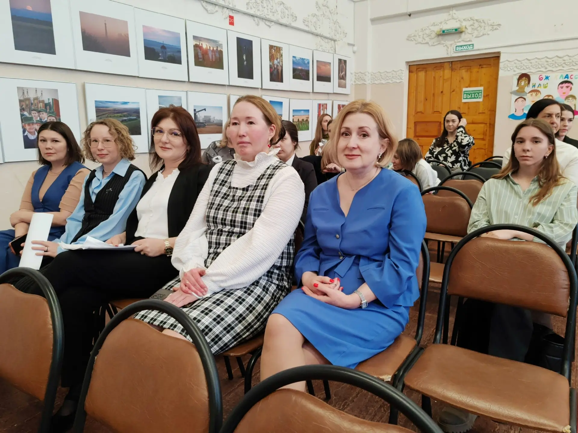 🎉 В нашей школе состоялось открытие «Творческой лаборатории для родителей»!  Это важное событие объе