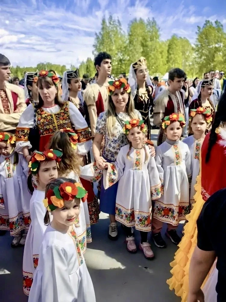 Воспитанники нашего детского сада приняли участие в грандиозном праздничном шествии ко ...