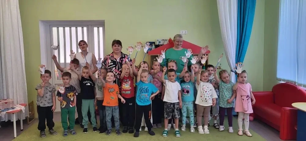 Сегодня у нас в гостях были специалисты РДК "Вешенский" О.А. Кривошлыкова и Галицына Т....