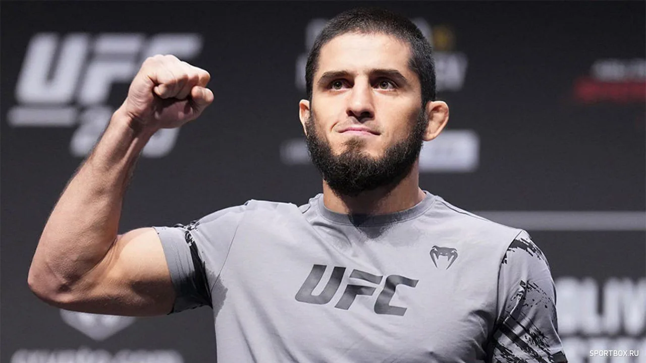 Российский боец MMA Ислам Махачев победил ирландца Иана Мачадо Гэрри и защитил титул Аб...