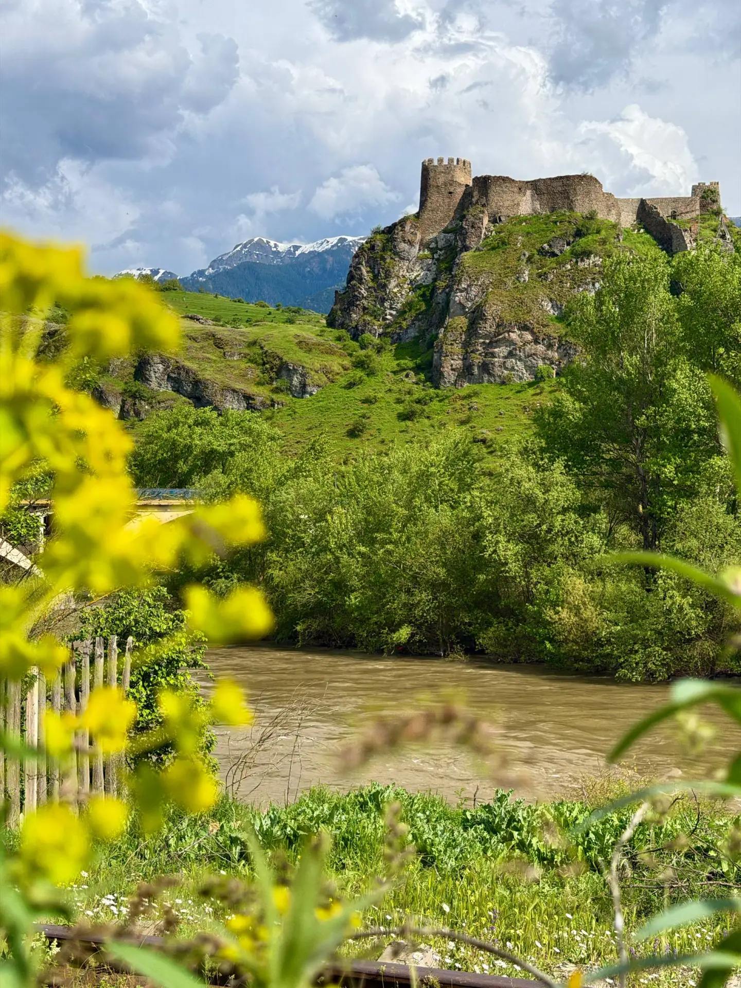 КАК Я ВЛЮБИЛАСЬ В КАВКАЗ: МОЙ ПЕРВЫЙ ROAD TRIP ПО ГРУЗИИ 🇬🇪