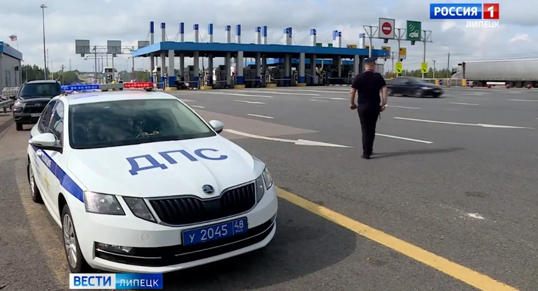 Пассажирский транспорт на дорогах Липецкой области проверяют автоинспекторы 25 и 26 авг...