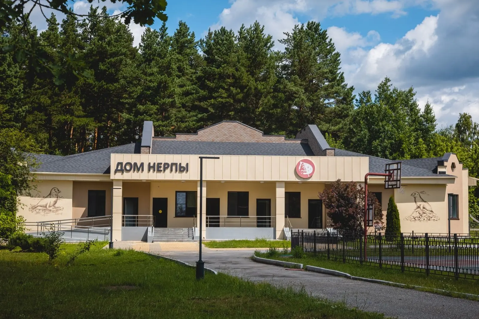 «Лесная сказка»: новые возможности для реабилитации и отдыха детей
 
В реабилитационно‑оздоровительн