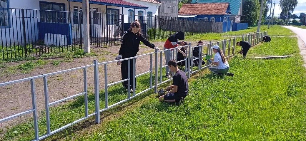 Лагерь труда и отдыха завершил смену☘️ 

✅Летние каникулы — это не только про отдых. Иногда это ещё 