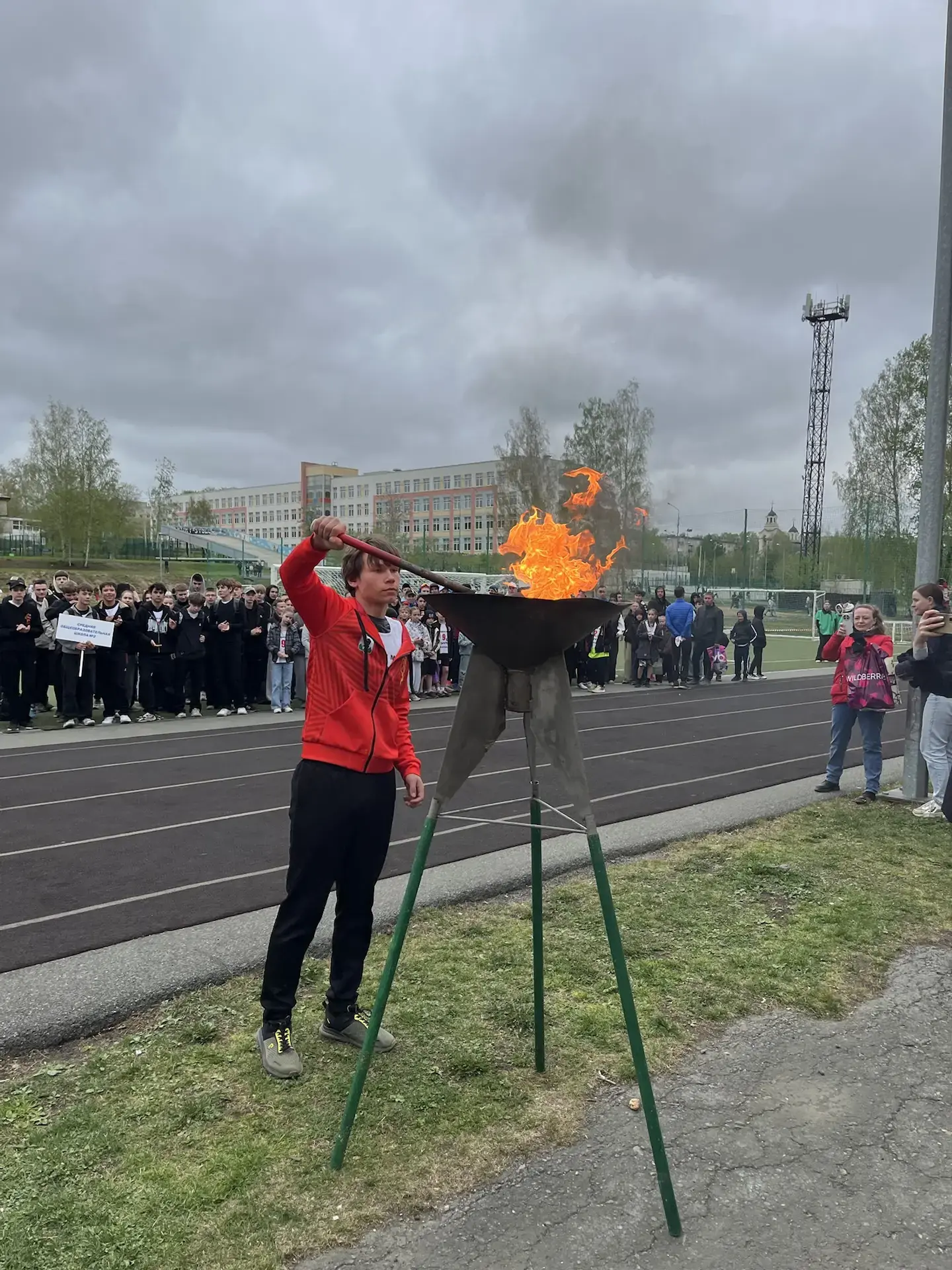💪9 мая на Кировградском стадионе прошла 78‑я Легкоатлетическая Эстафета Мира — масштаб...