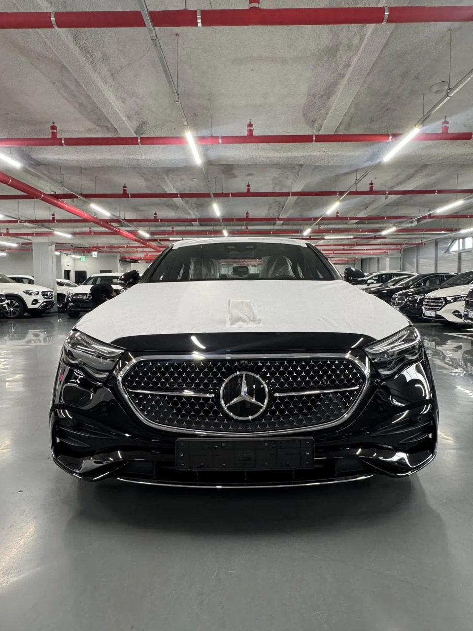 🆕 Новый Mercedes-Benz Е300