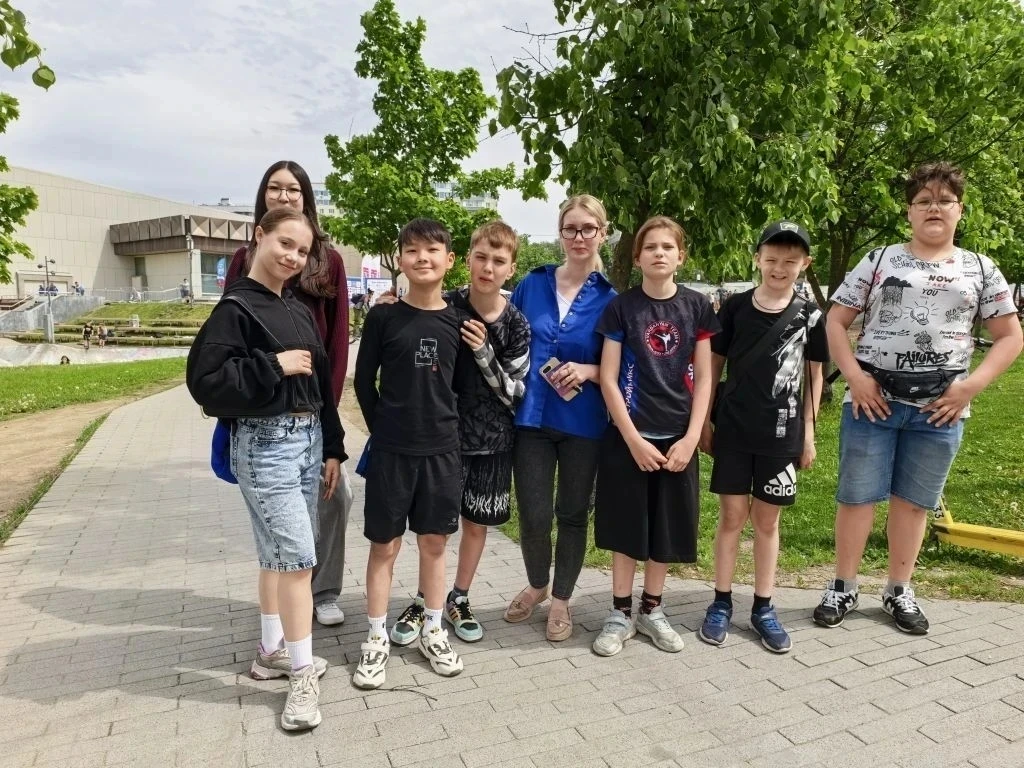 Сегодня в Ленинском городском округе состоялся масштабный квест «Город перемен», объединивший школьн