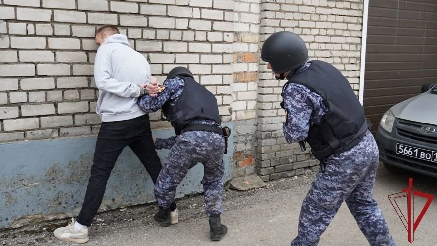 🚓 Росгвардейцы задержали 20 нарушителей в Псковской области за неделю