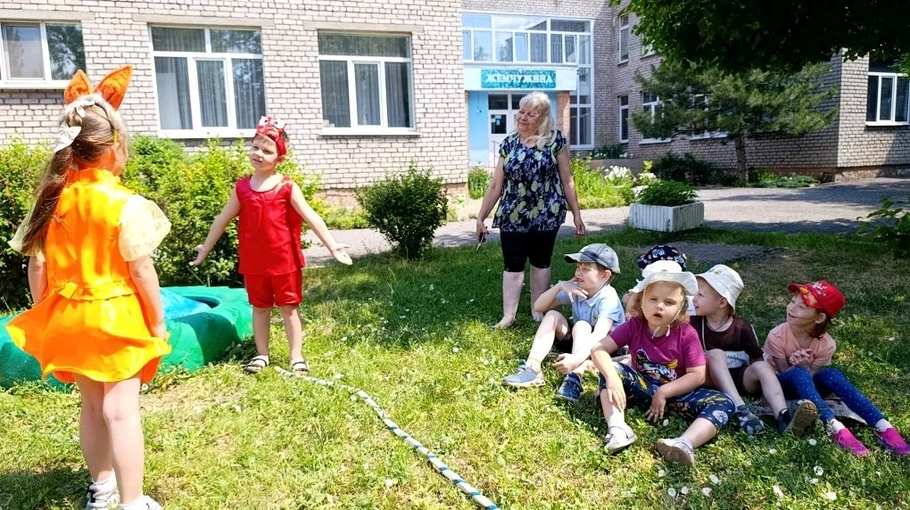 Дети ГБ ДОУ ЛНР №34 "Жемчужина" группы НОДА, познакомились с биографией нашего соотечественника В. И