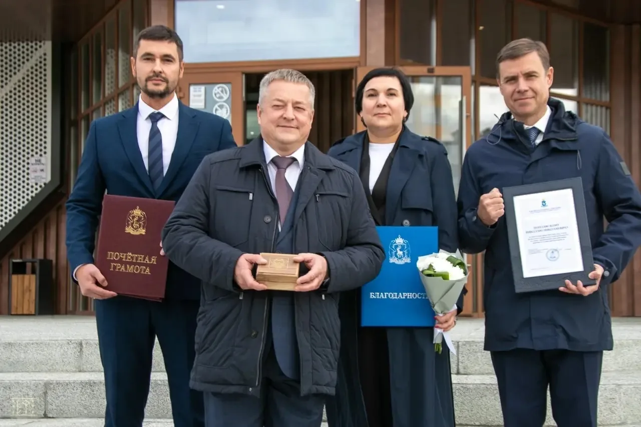 🎉 Отмечены наградами: работники «Севернефтегазпром» получили заслуженное признание!