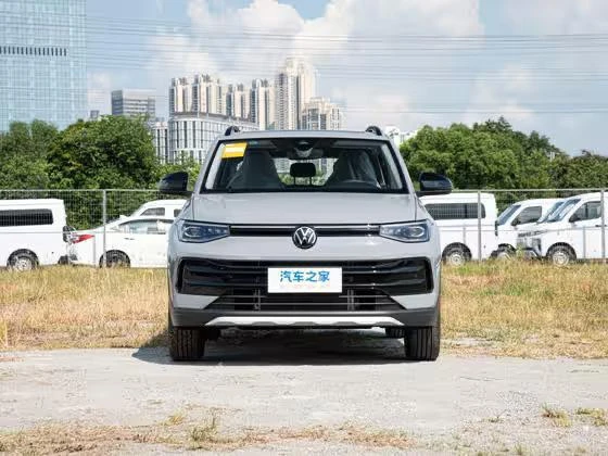 🇨🇳 ПРИОБРЕТЕННЫЙ АВТОМОБИЛЬ ИЗ КИТАЯ  🇨🇳

Еще один новый автомобиль отправляется к нашей клиентк