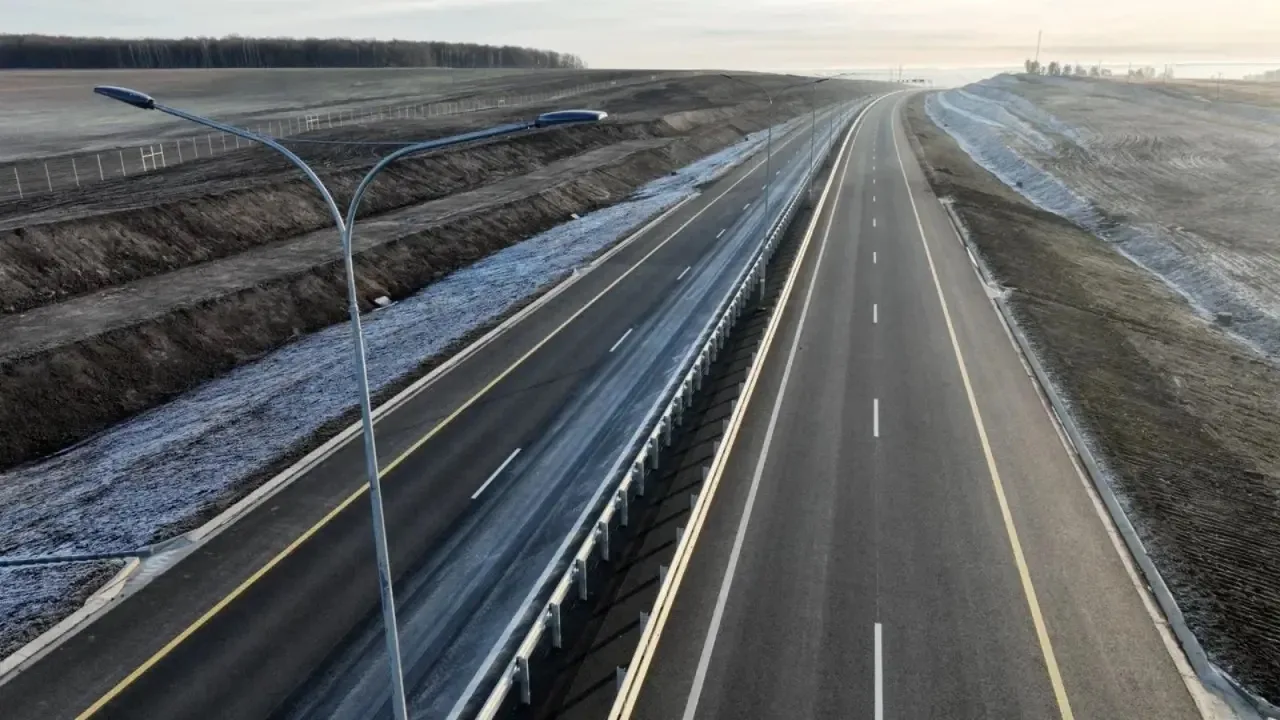 🛣️ По платным дорогам Татарстана за 2025 год проехало порядка 7 млн автомобилей   За 2025 год по пла