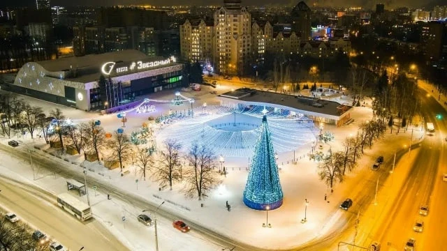 ❄️ Закрытие сезона на открытом катке у «Звёздного»  🗓 28 февраля и 1 марта последние дни работы откр
