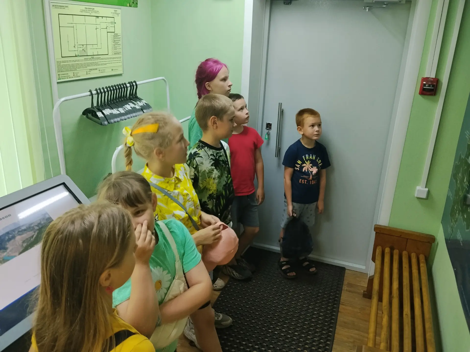 На днях детская площадка «Знайка», которая работает на базе детской библиотеки совершила настоящий р