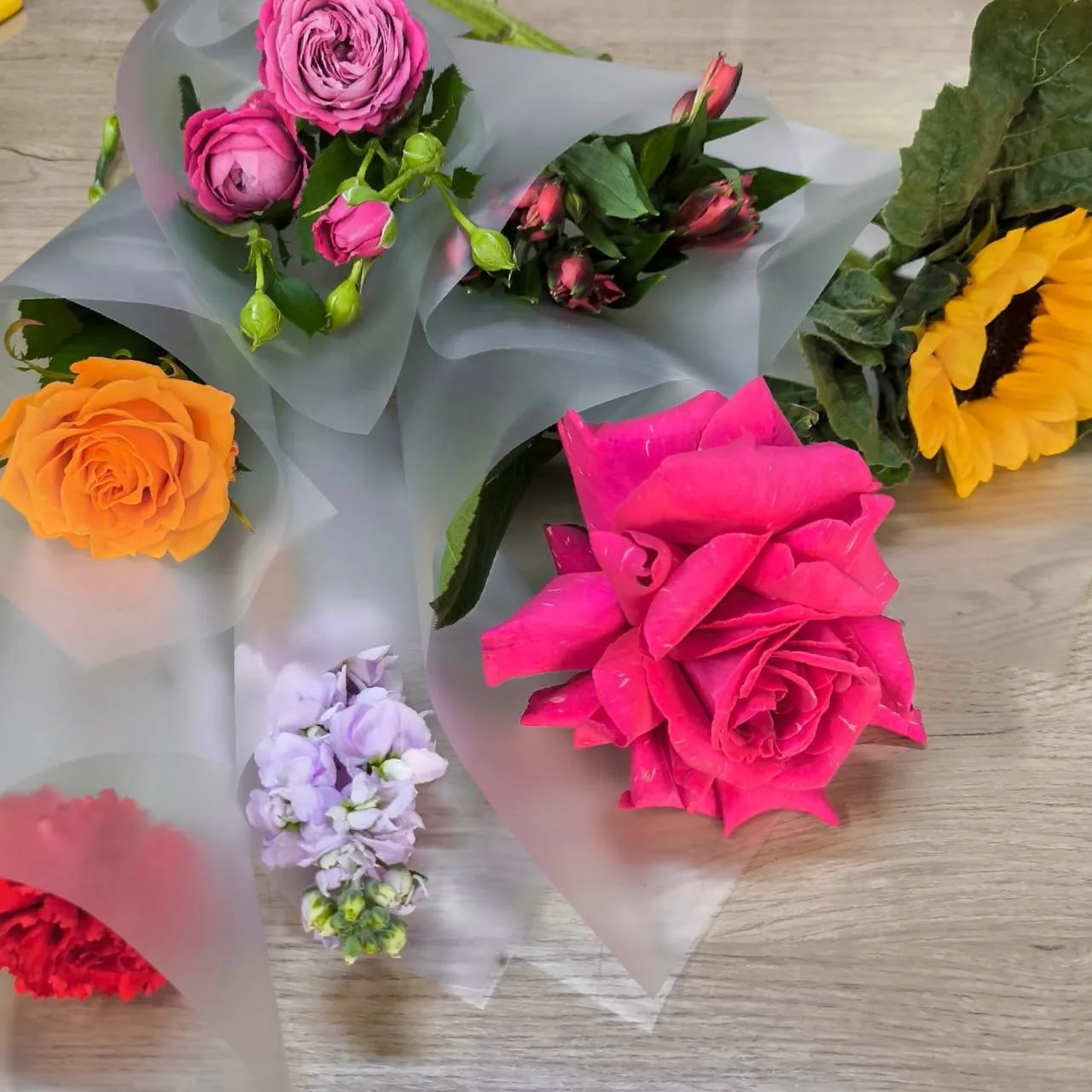 Вы еще не в дофаминовом угаре? А мы уже собрали букет, от которого улыбка до ушей😍

Знаете, что сей