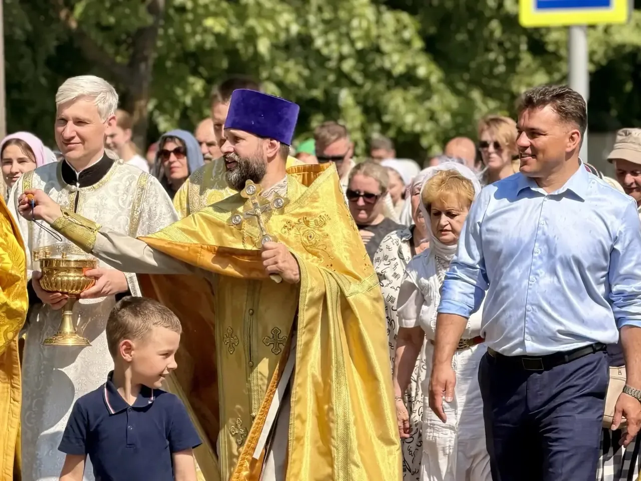 В Можайске с крестным ходом и молебном отметили 795-летие города и день Николая Чудотворца  22 мая М