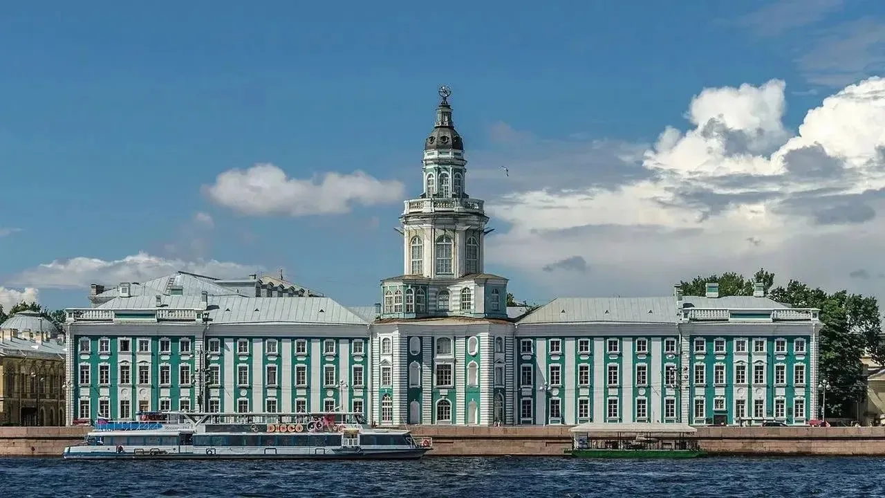 👍 15 октября жители и гости Санкт-Петербурга смогут бесплатно посетить Музей антрополо...