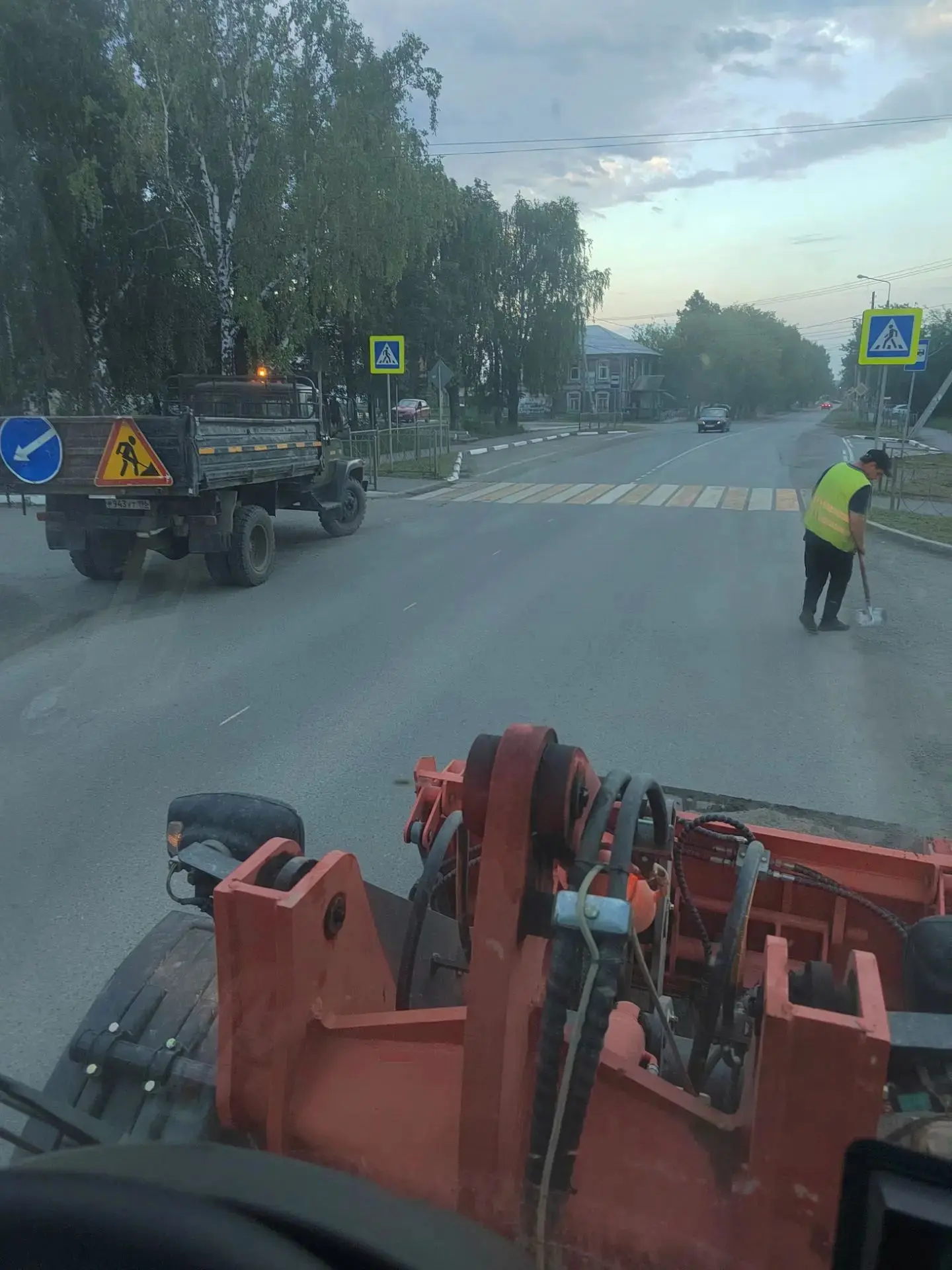 В рамках летнего содержания улично-дорожной сети города, а также подготовке города к Ме...