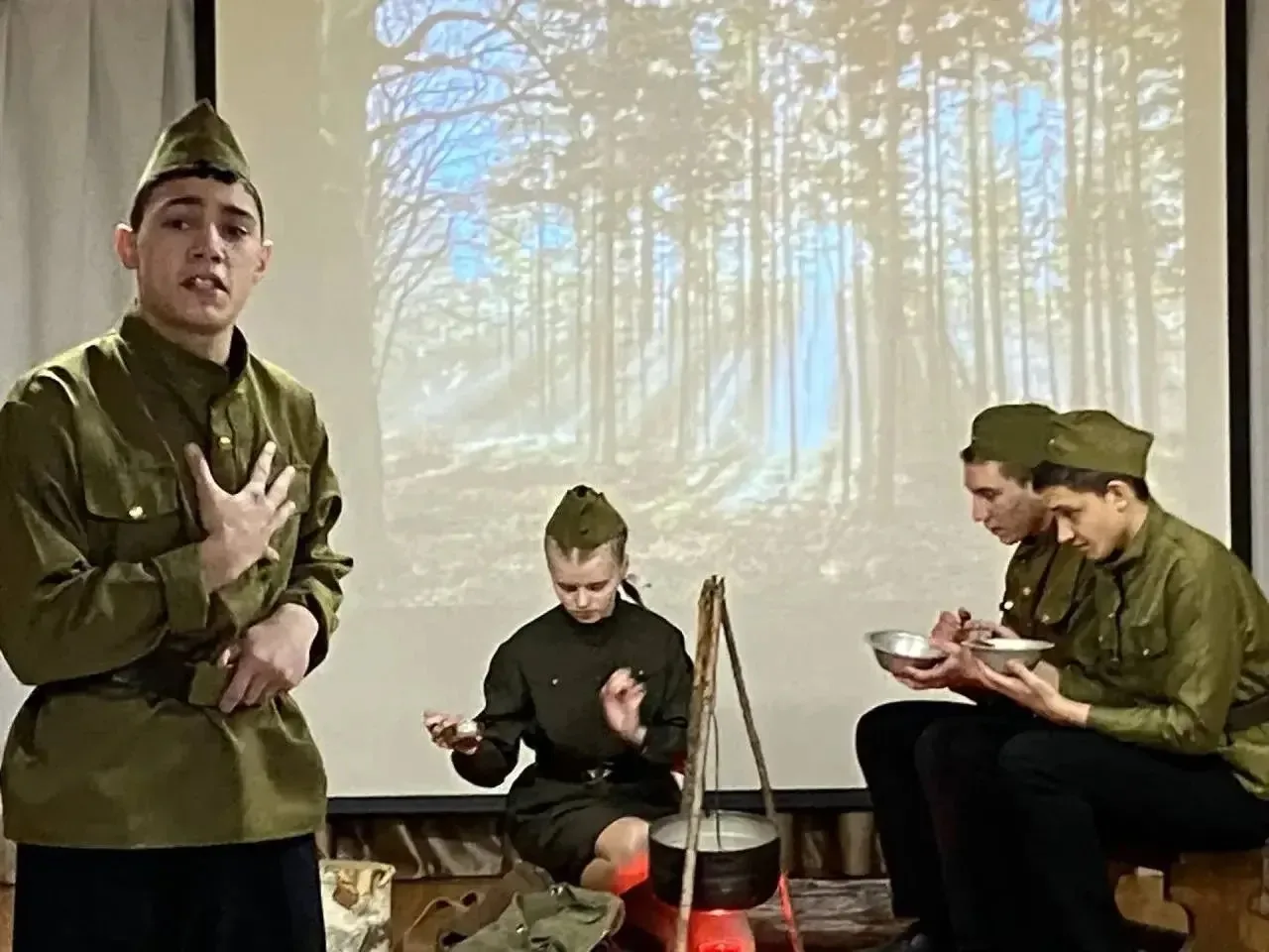Школьный театр ГБОУ РК «Школа - интернат N 18” «Мы и Театр» стал победителем в дистанци...