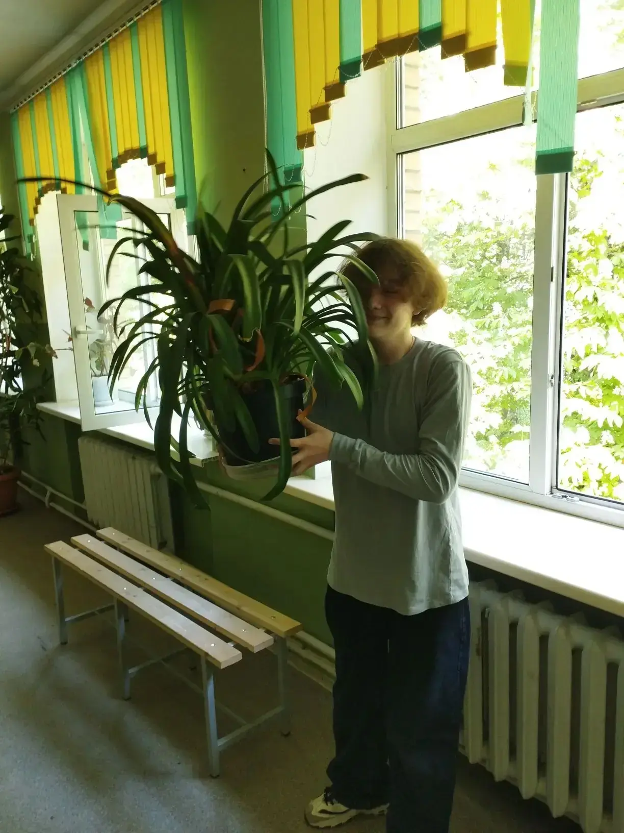 🌟 Ученический совет в действии: красота и уют в каждой детали! 🌟  Ученический совет нашей школы акти