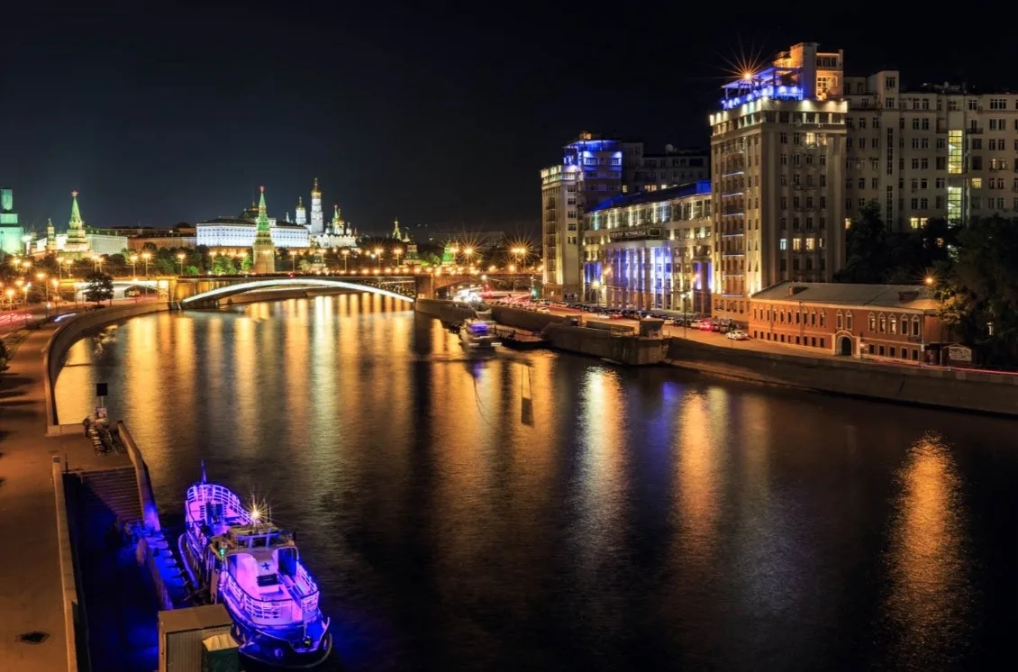 Речные прогулки за 99 ₽ по Москве