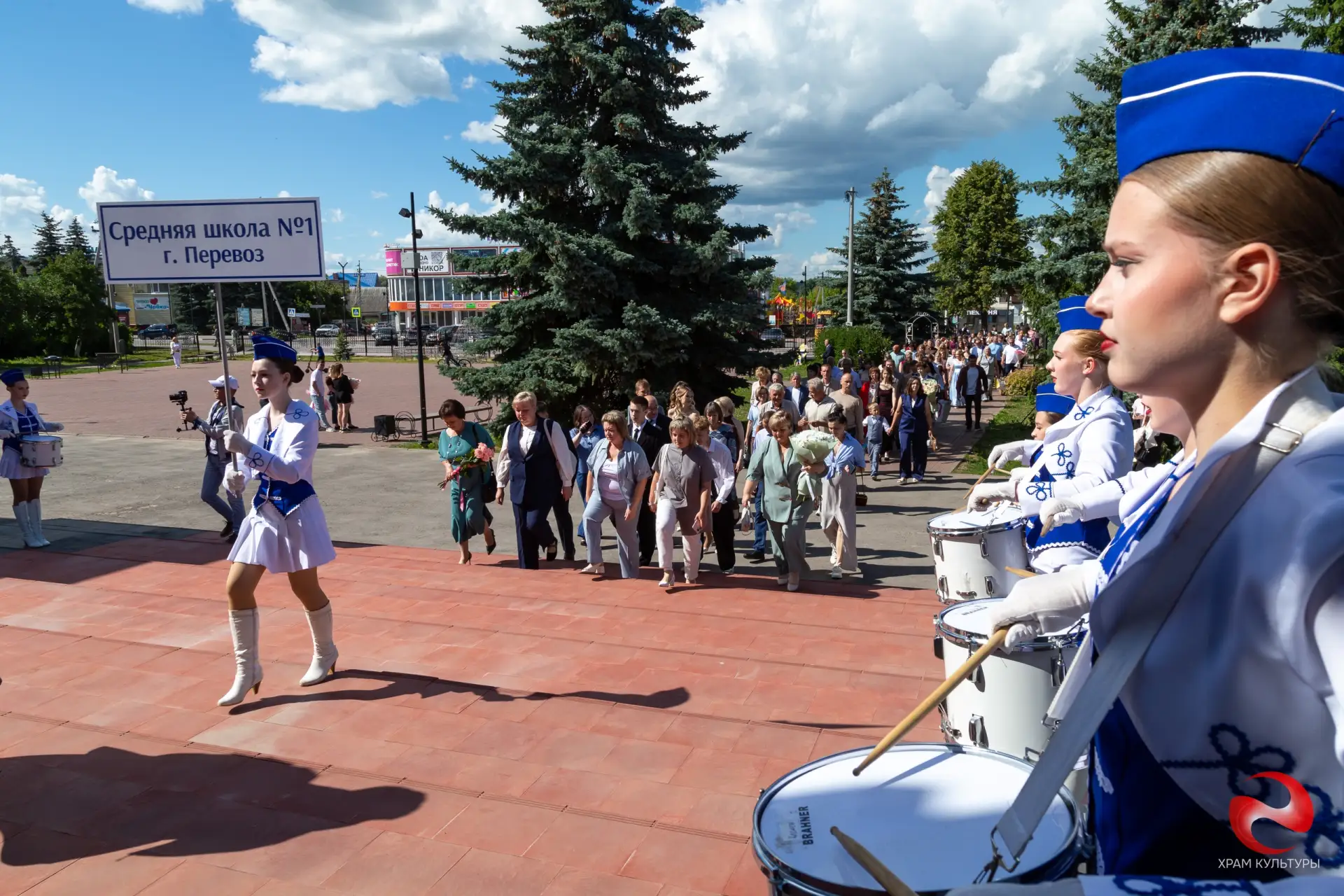 МИССИЯ "ШКОЛА" ВЫПОЛНЕНА

27.06.2026 прошёл общегородской выпускной вечер для обучающихся 11-го клас