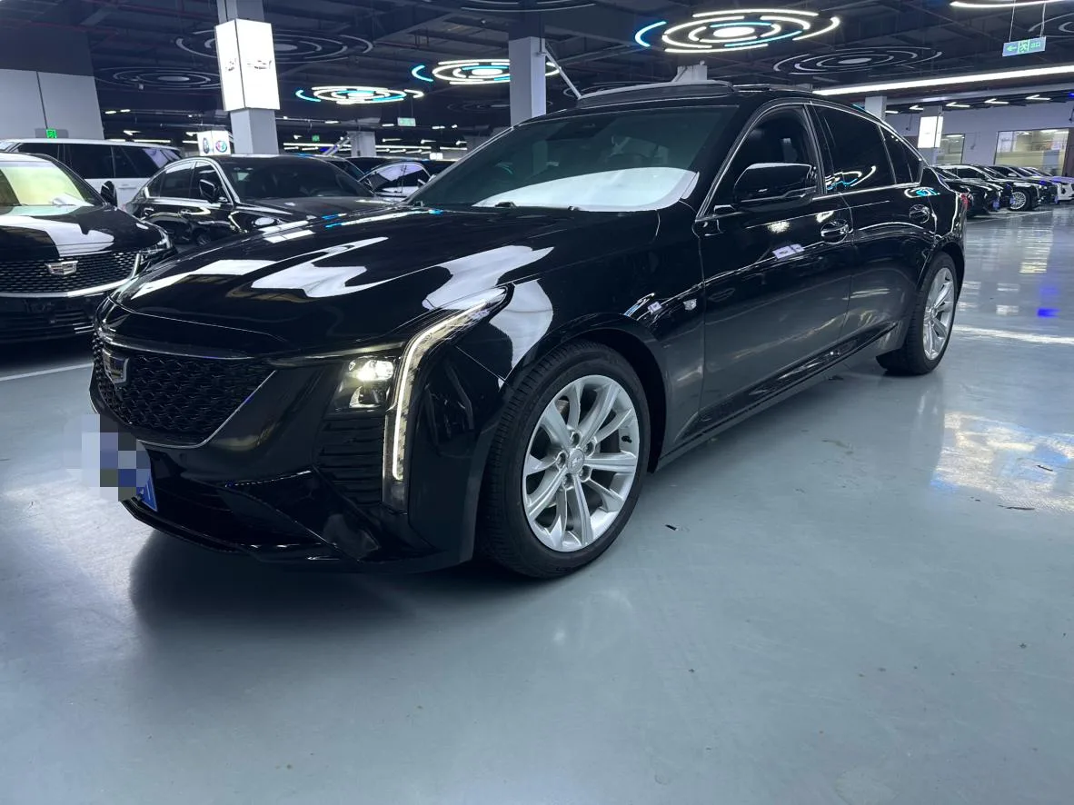 🚗 Cadillac 2024