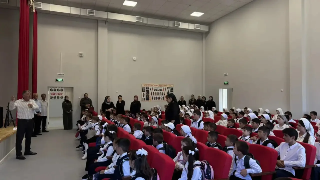 Сегодня 4 сентября 2026 года в актовом зале МБОУ «Какамахинская СОШ»Состоялась традицио...