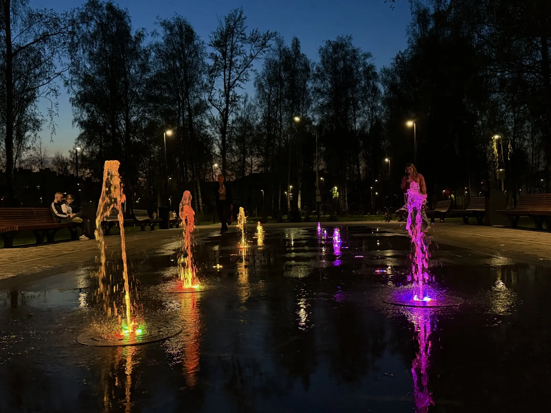⛲️В Центральном парке заработал сухой фонтан!