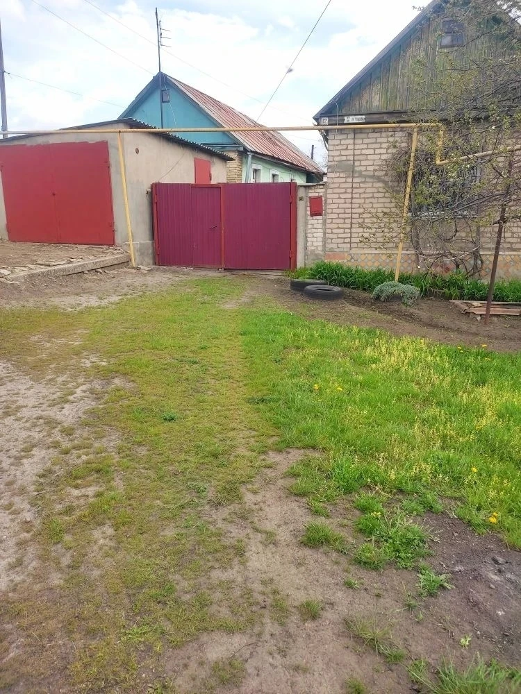 Продаётся два жилых дома  🏡на одном участке от собственника!
в районе пос Успенка -1 (Ольховка), Лу