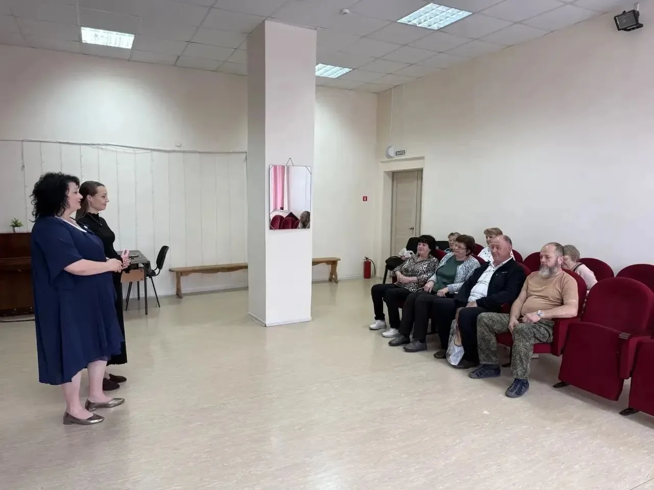 27 августа в Майнском Центре культуры отдел киносети провел конференцию, посвященную Дн...