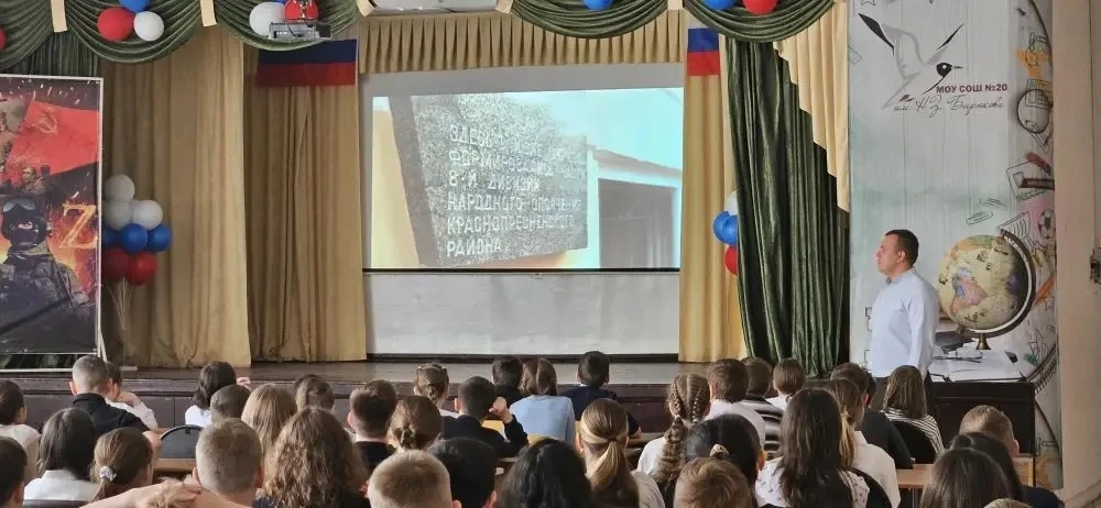 🎬«КИНО ПОБЕДЫ»🎞️  🕊️Есть даты, которые не тускнеют. Есть память, которая не умирает. И есть кадры, о