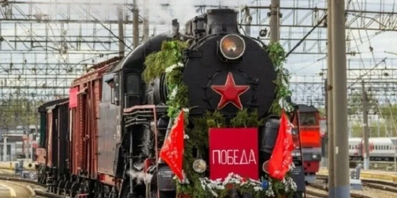 🚂 «Эшелон Победы» приедет в города Югры: встречайте раритетные паровозы и исторические вагоны!  17 м