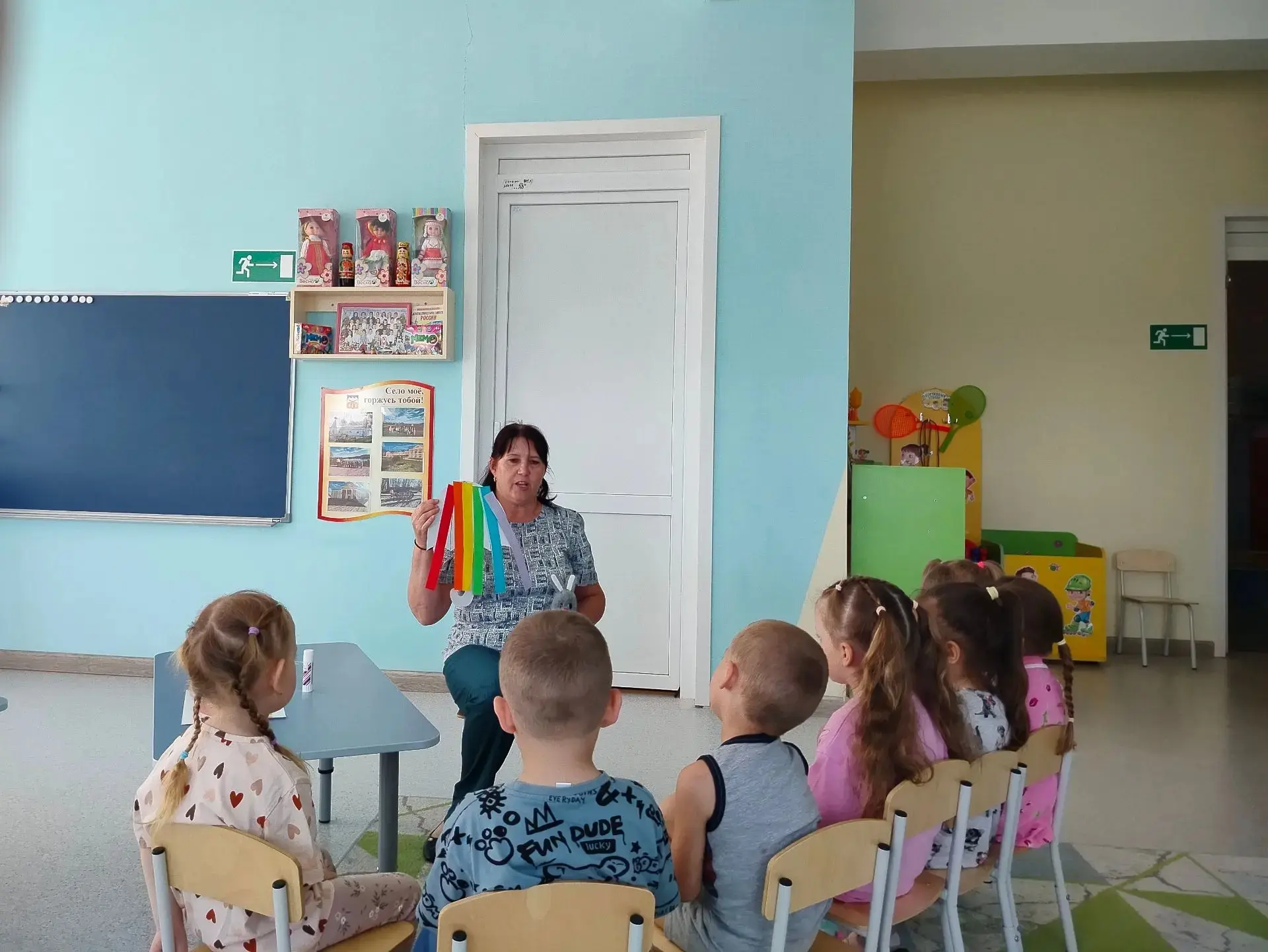 🪅Волшебная радуга в гости к нам пришла!
‼️Сегодня в нашей младшей группе прошёл тематический день —
