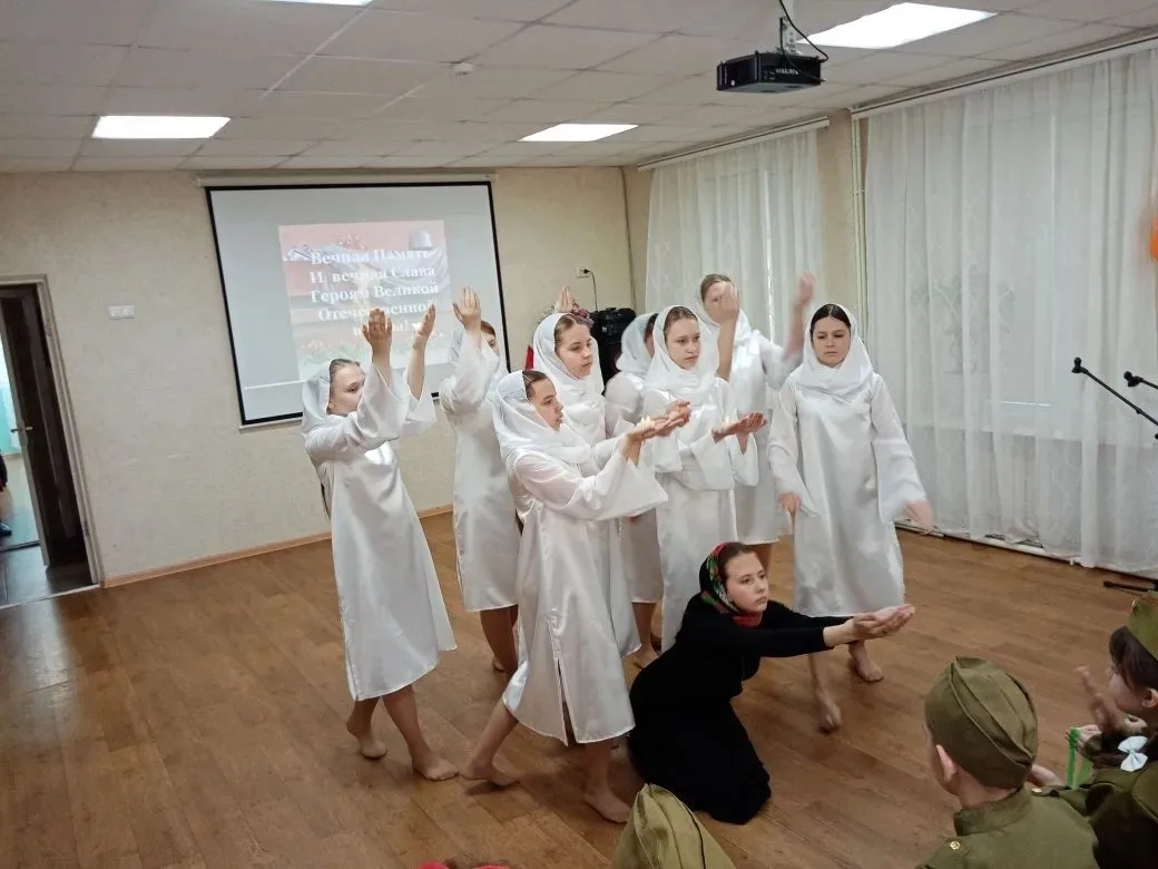 🔥 Танцевальный  коллектив "Карусель" принял участие в праздничном мероприятии, посвященном Дню Побед