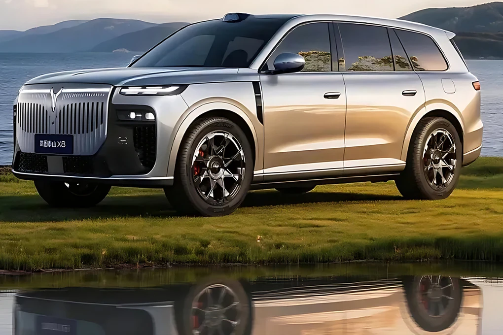 Voyah представил Taishan X8 - пятиместный полноразмерный SUV с нормальным диваном сзади...