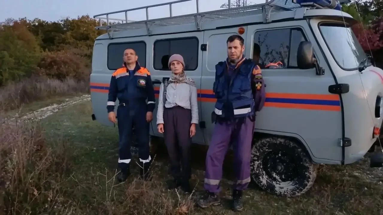 Всю ночь под Геленджиком искали пропавшую туристку