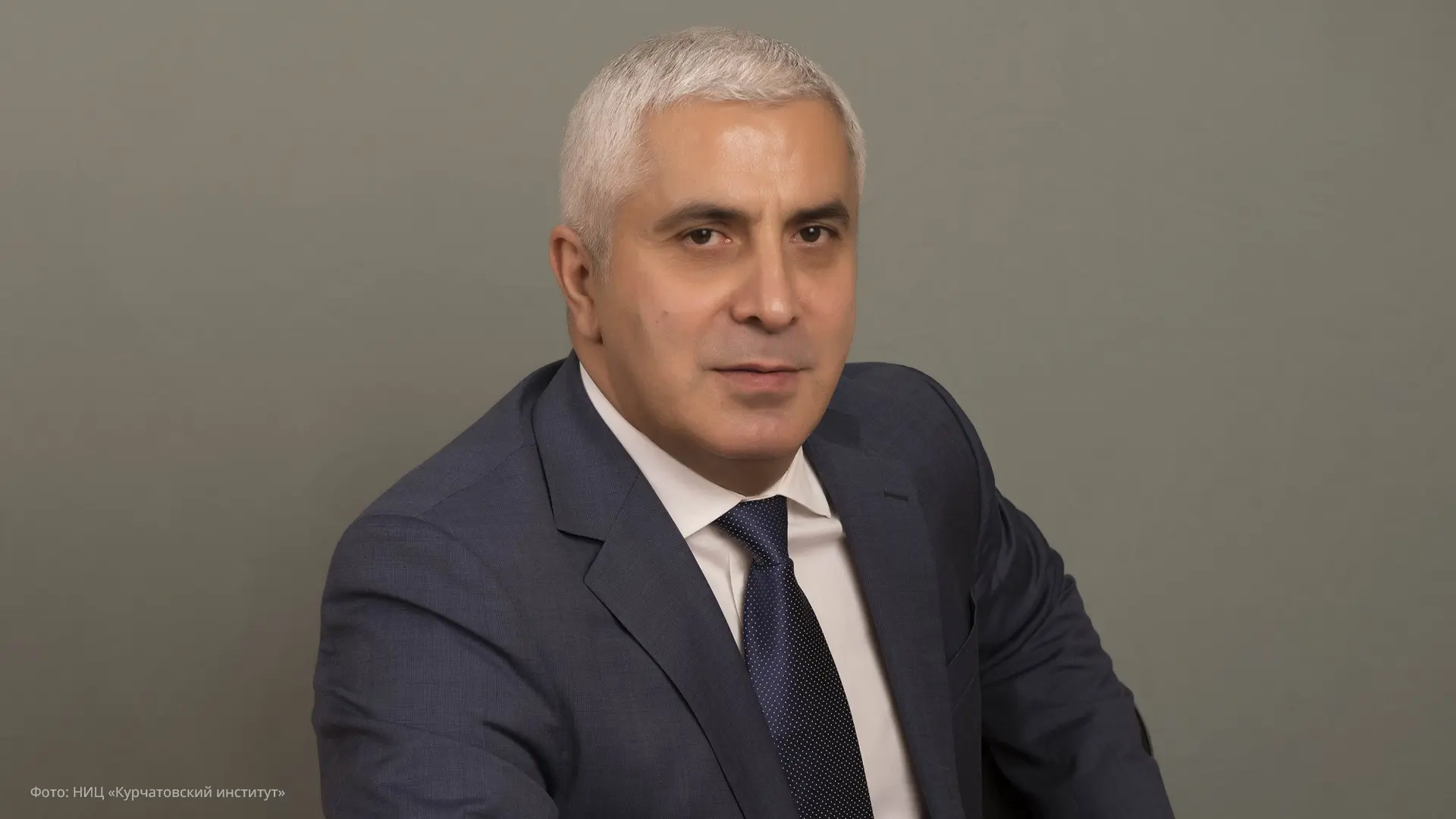 Михаил Мишустин поздравил Марата Камболова с назначением на пост Председателя Правитель...