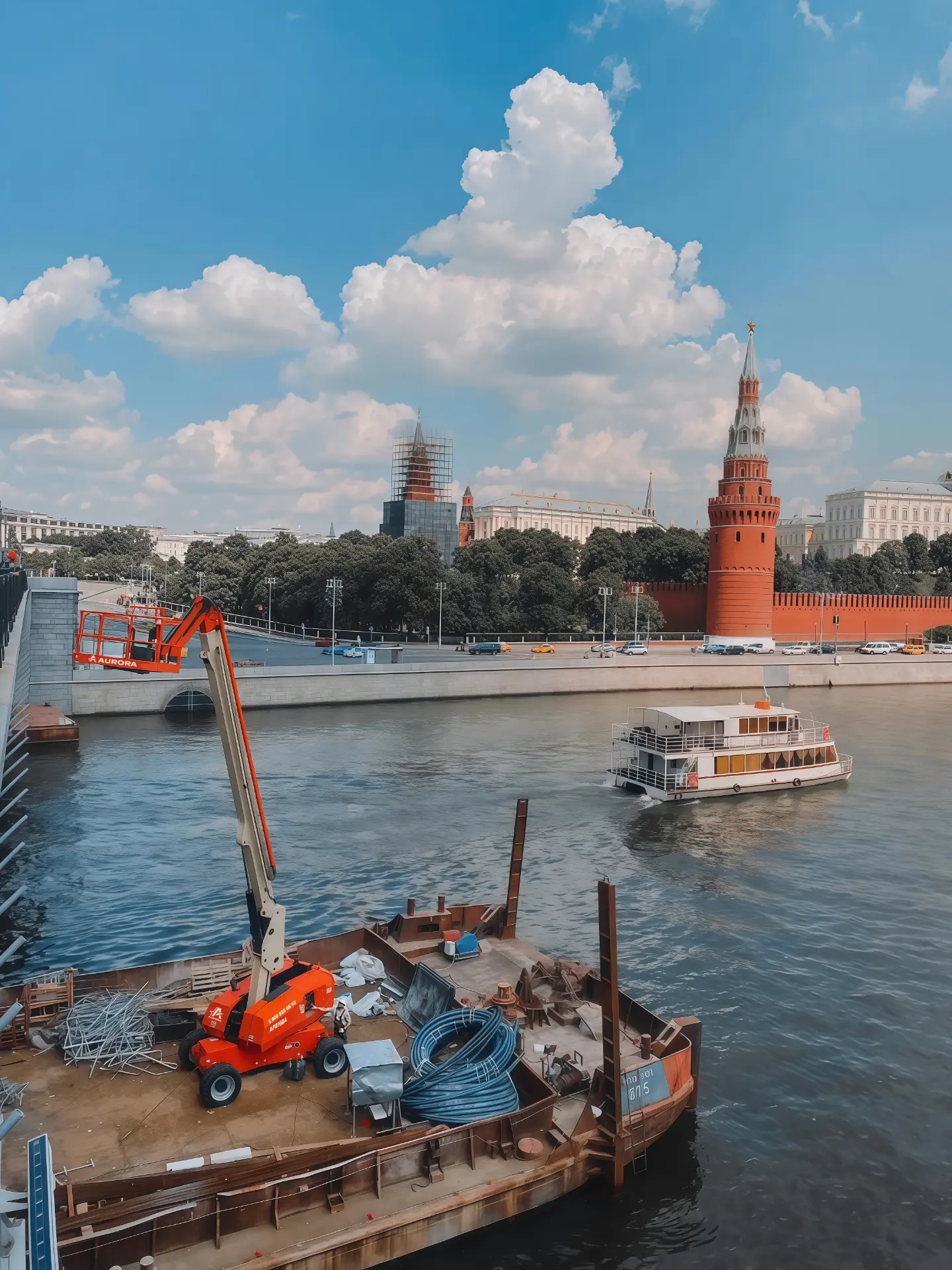 🤔 Как вдохнуть новую жизнь в один из символов Москвы, сохранив его исторический облик и не нарушив 