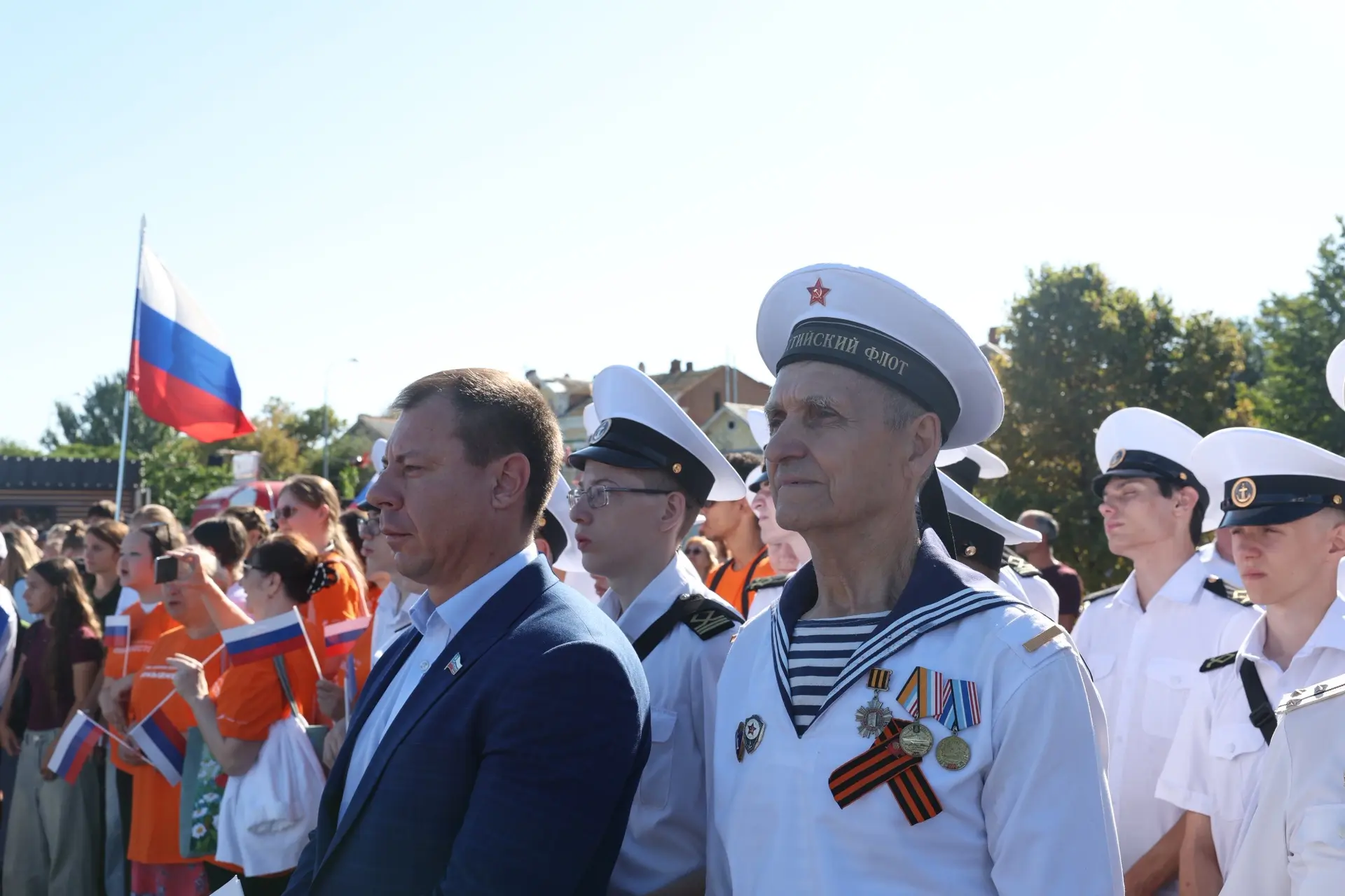 Символ величия и национальной идентичности: в Астраханской области отмечают День госуда...