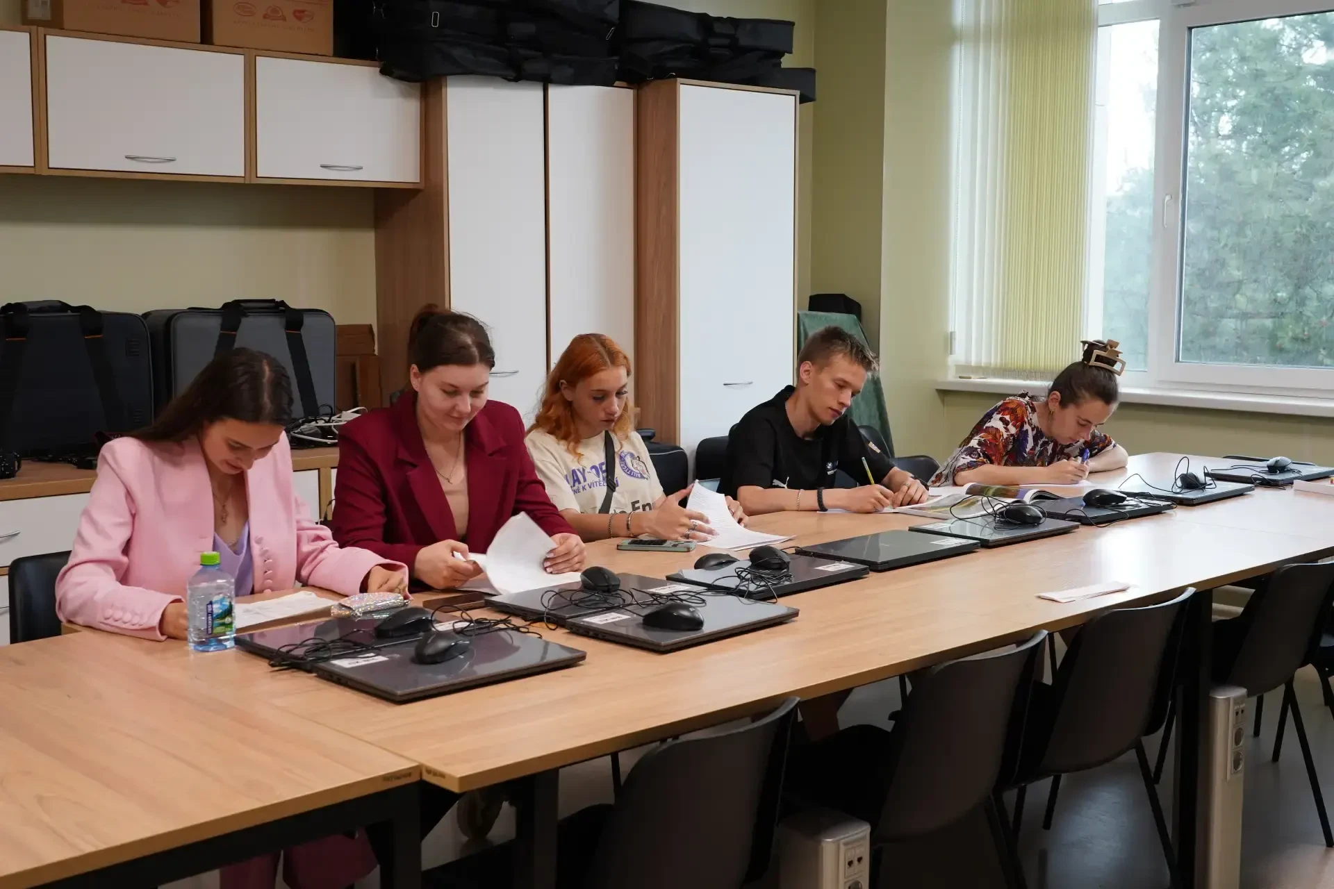 Поздравляем выпускников Дворца детского и юношеского творчества с успешной сдачей экзам...