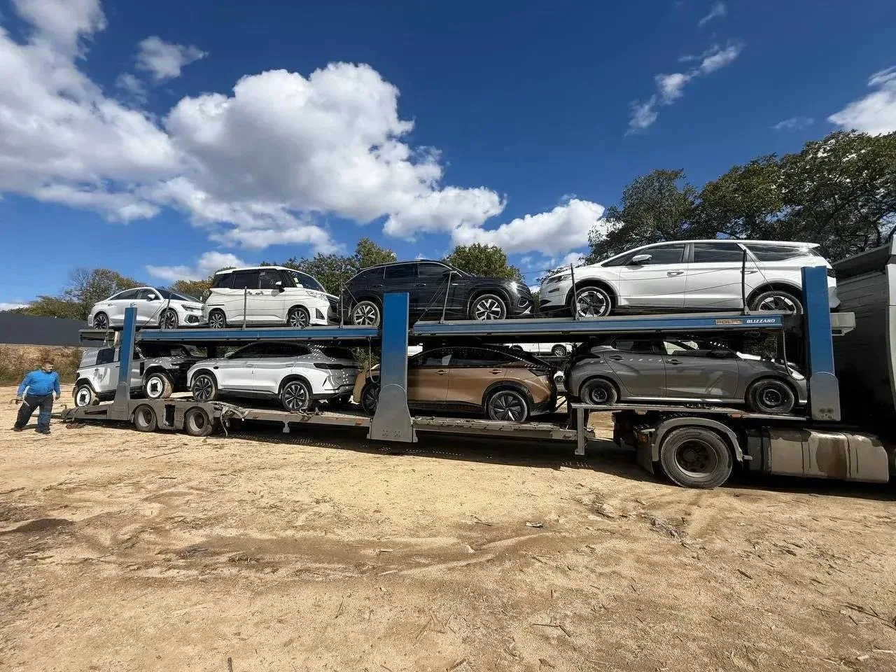 🚛 Автовоз с автомобилями наших клиентов отправился из Владивостока!