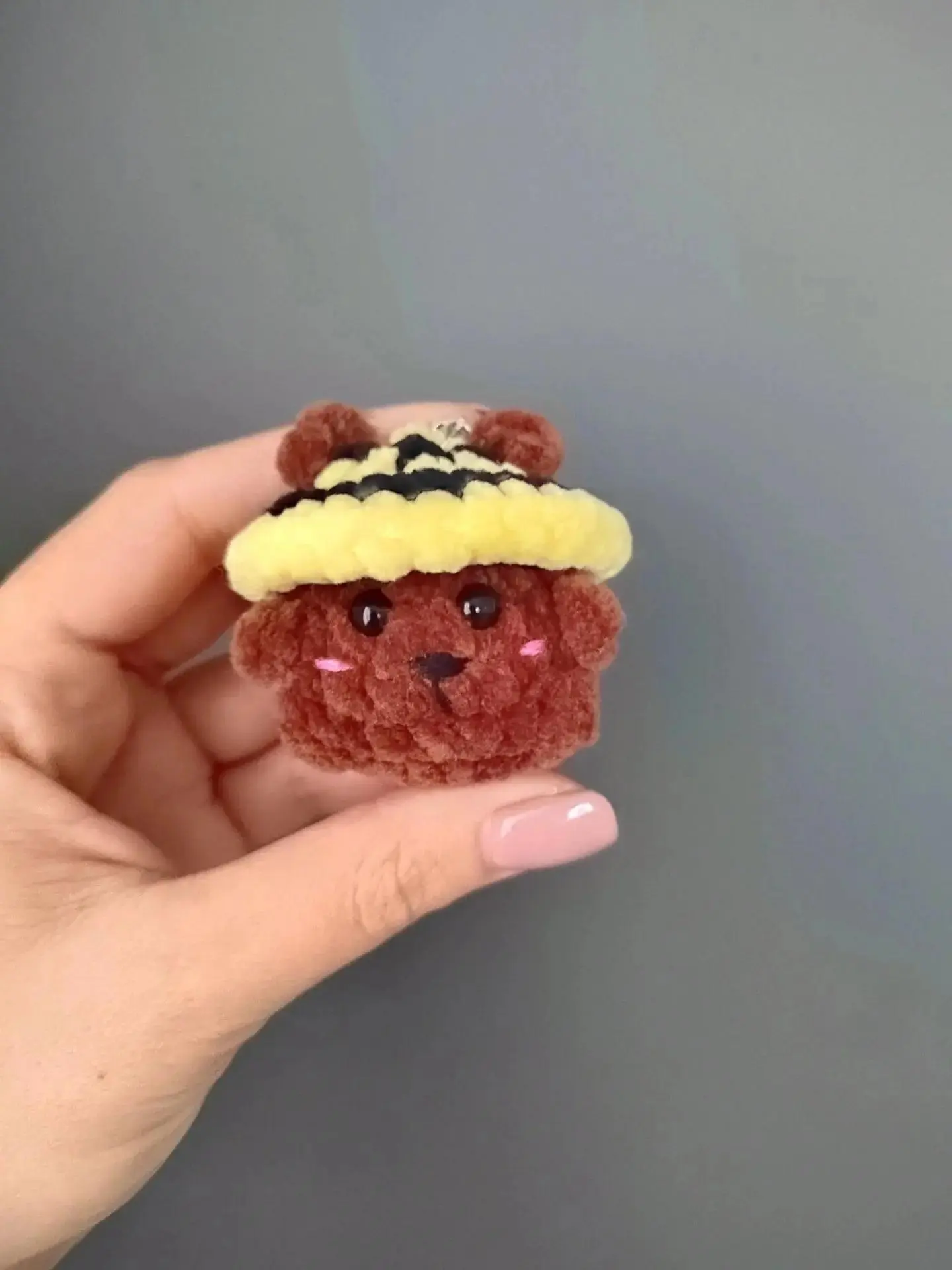 🐻 Мини медвежата.

Мы вконтакте | Вяжем игрушки  🧶