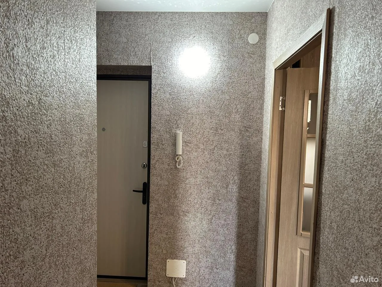 Сдам без посредников: 1-комнатная квартира, 33м²