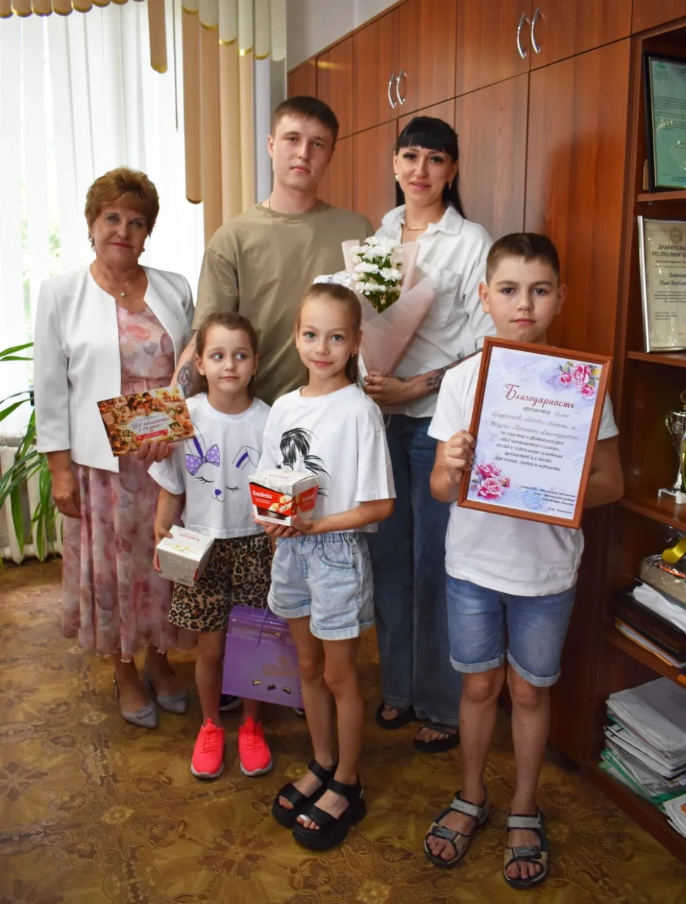 Сегодня, 8 июля, в День семьи, любви и верности, в Усть-Абаканском поссовете мы чествовали победител